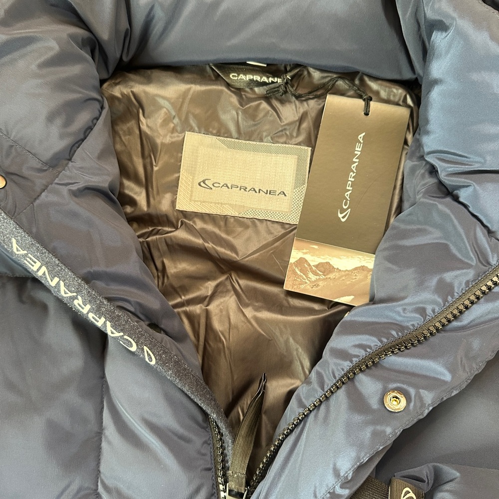 Capranea Segnas Jacket - Picture 10 of 11